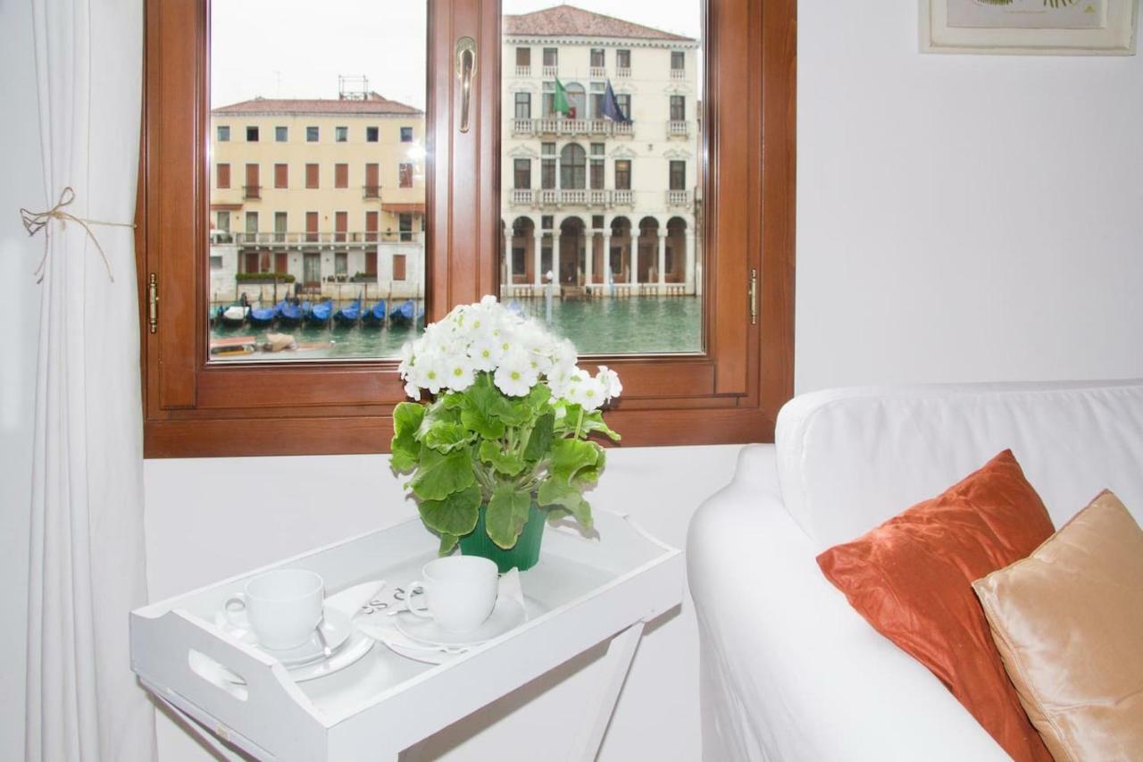 Loft Overlooking The Grand Canal Venezia Esterno foto