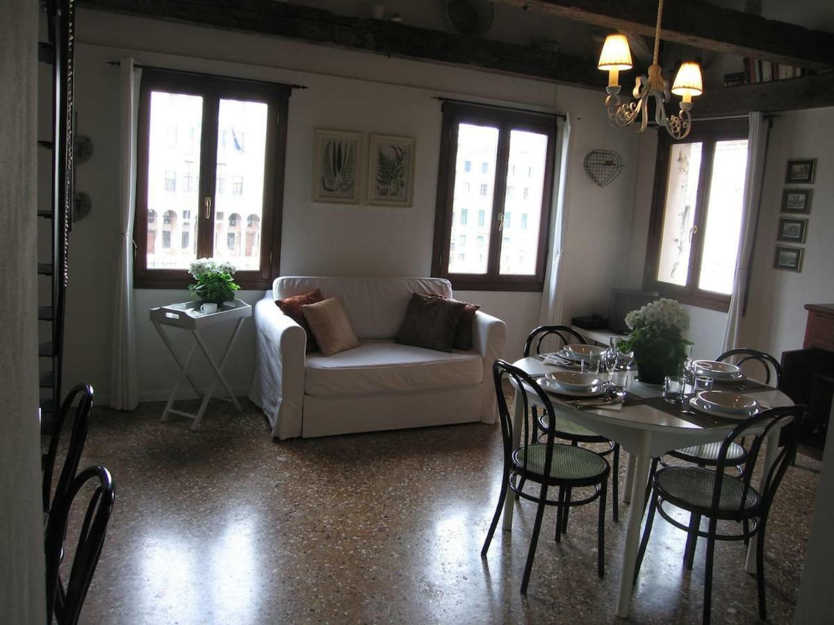 Loft Overlooking The Grand Canal Venezia Esterno foto
