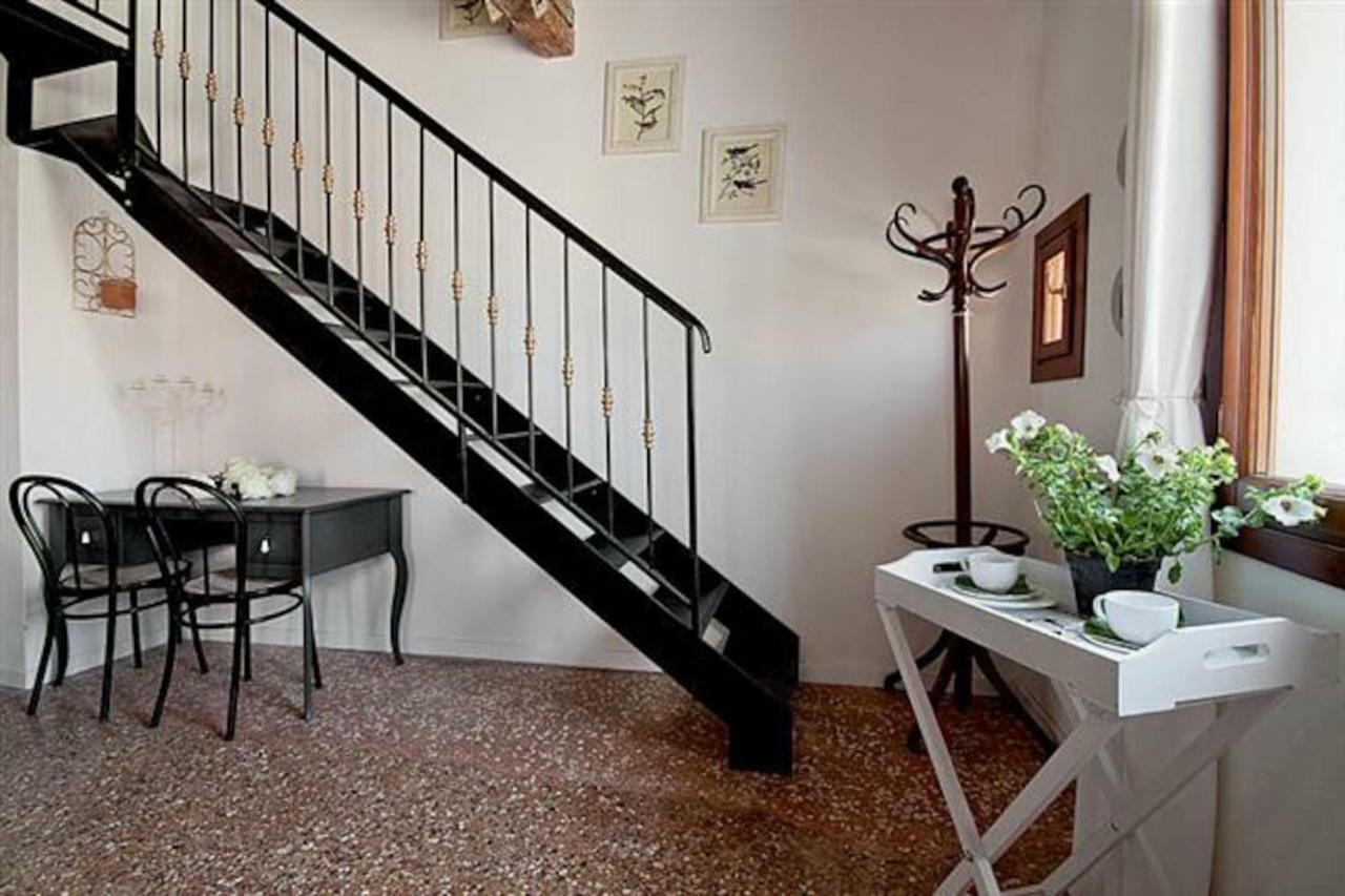 Loft Overlooking The Grand Canal Venezia Esterno foto